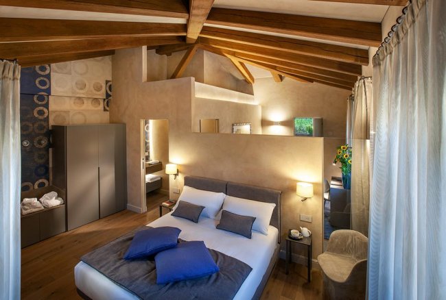 Ambiente luce | Il cortile di San Michele Guarene